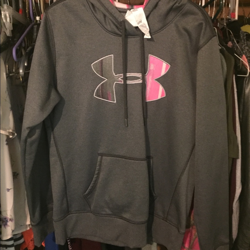 Underarmour hoodie